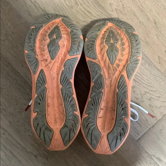 Asics Novablast 4 White Moonrock Size 10.5 - Picture 8 of 8